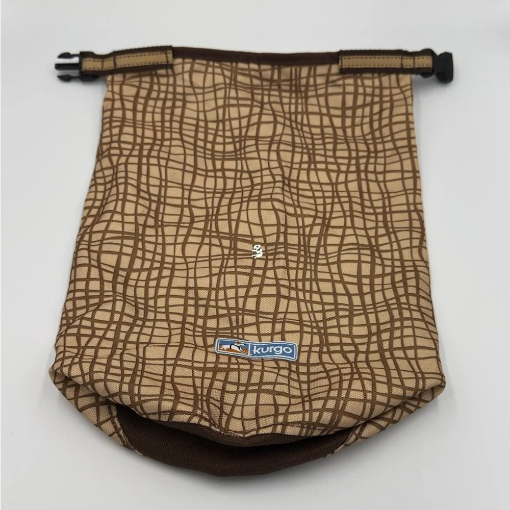 Kurgo Brown Kibble Carrier for Dogs